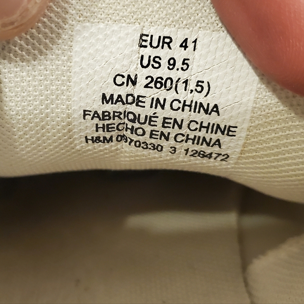 H&M Pastel Yellow, Pink & Gray Women's Lace-Up Sneakers - Picture 4 of 4